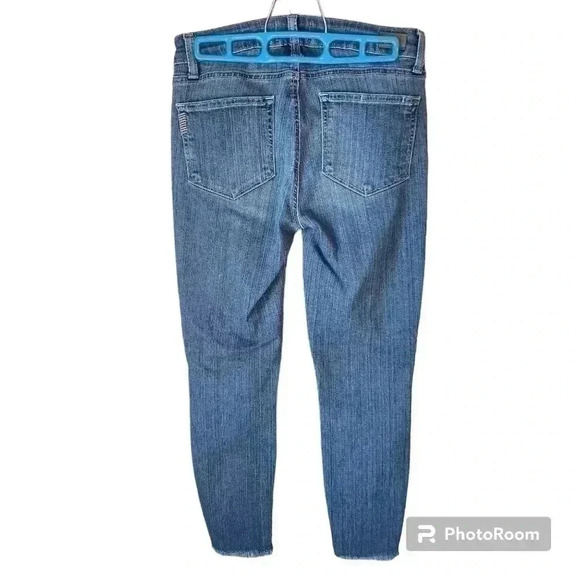 Paige Jeans Verdugo Crop Mid Rise Raw Hem Size 27 - Picture 2 of 8